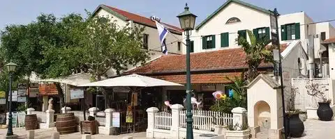 typical house in Zichron Yaakov