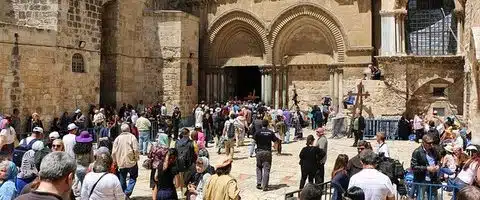 church of the holy sepulcher