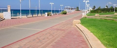 Nahariya promenade
